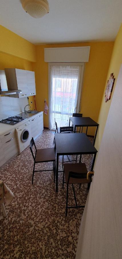 Andrea Affittacamere E B&B Solignano Nuovo Εξωτερικό φωτογραφία