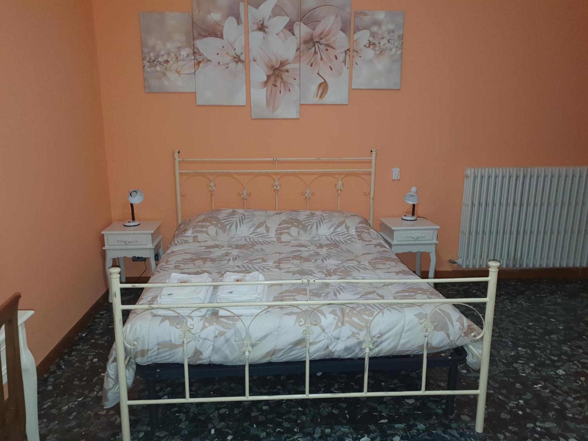 Andrea Affittacamere E B&B Solignano Nuovo Εξωτερικό φωτογραφία